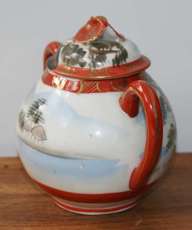 Vintage Chinese Hand Painted Sugar Bowl