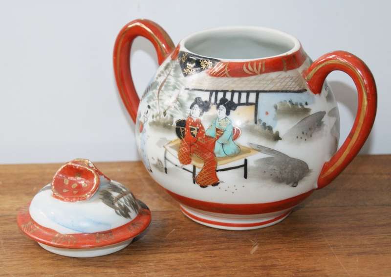 Vintage Chinese Hand Painted Sugar Bowl