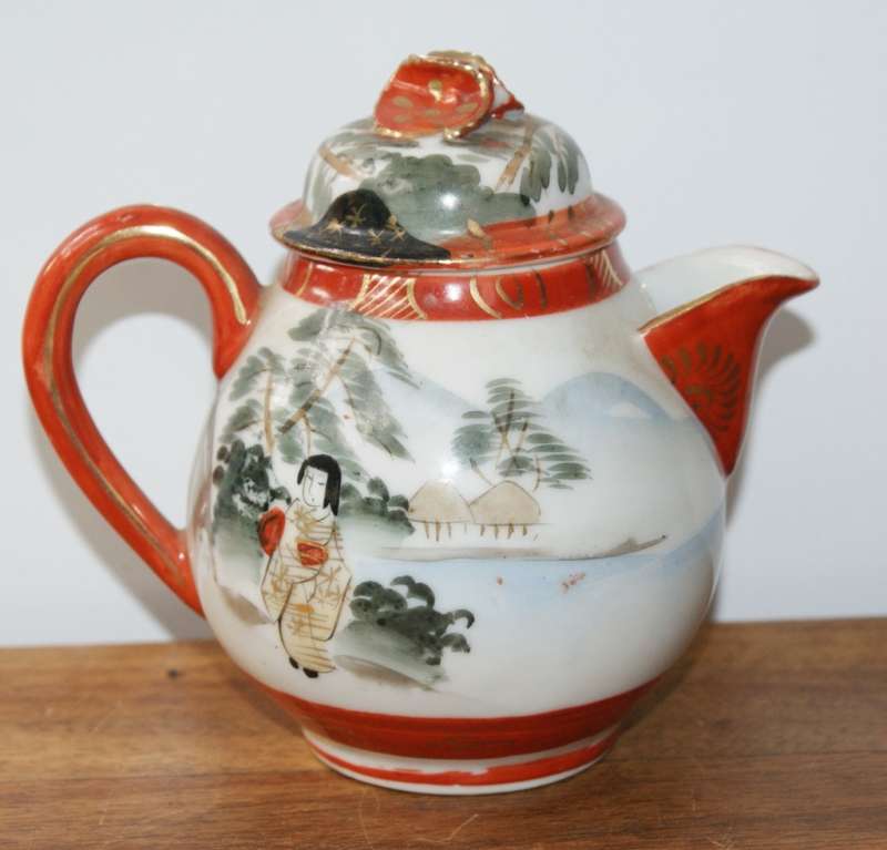 Vintage Chinese Hand Painted Milk Jug