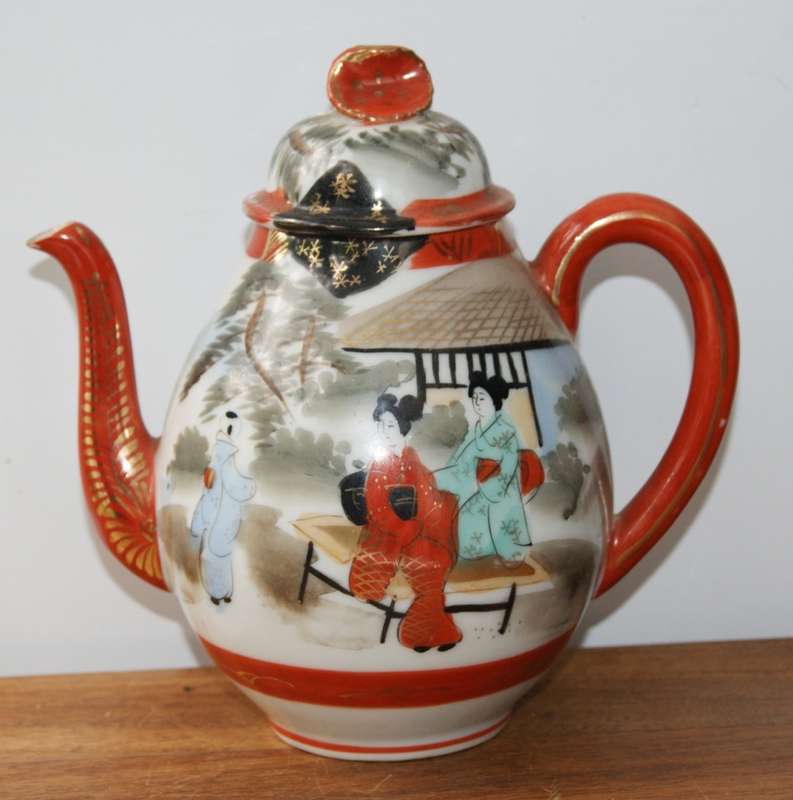 Vintage Chinese Hand Painted Teapot