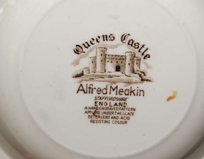 Alfred Meakin `Queens Castle` Dessert Bowl (6 Available)