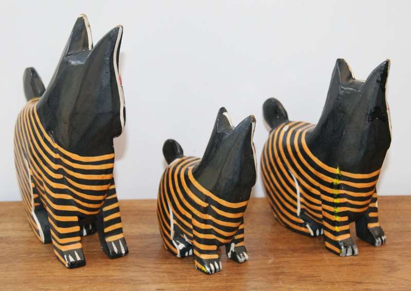 Set of 3 Graduated Cats