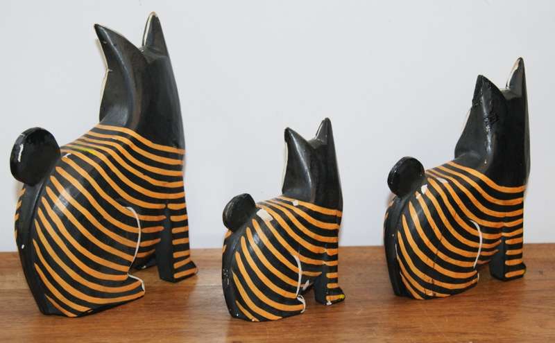 Set of 3 Graduated Cats