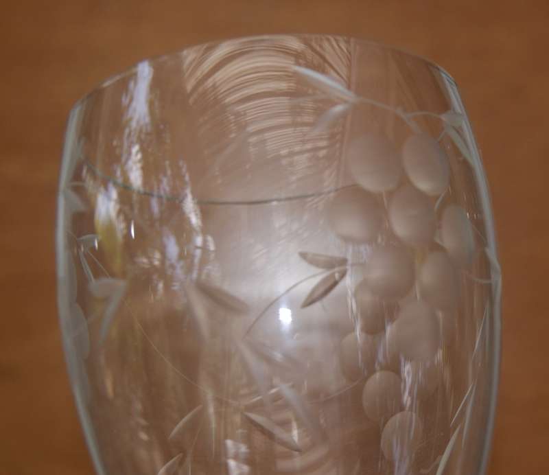 Grape Pattern Fountain Glasses (5 available, price per glass)