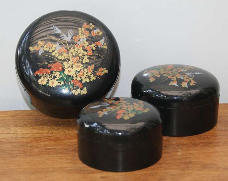 Graduated Set of 3 Trinket Boxes