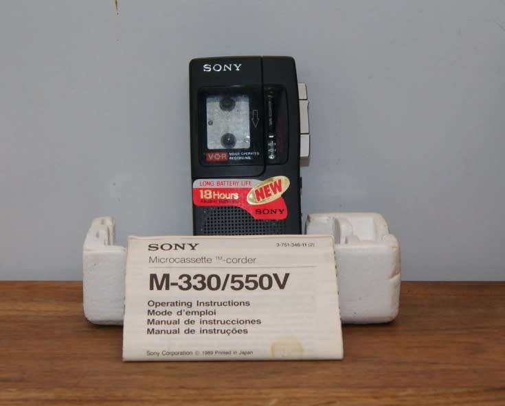Sony M-550V Microcassette Recorder in Original Box with Instruction Manual