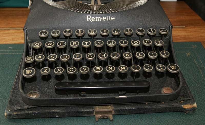 1930`s Remington Rem-ette Typewriter