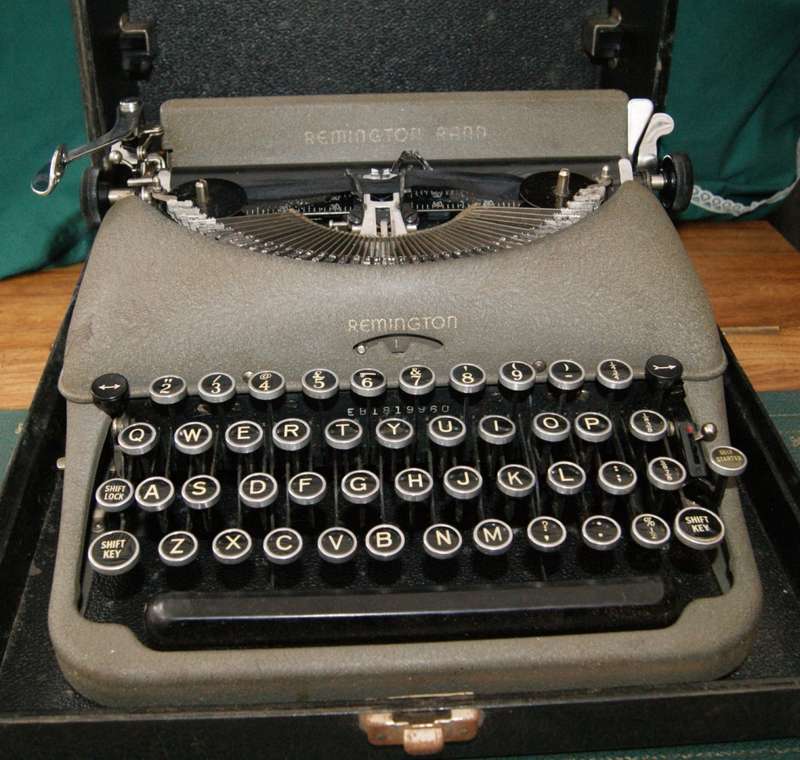 Vintage Remington Rand Typewriter