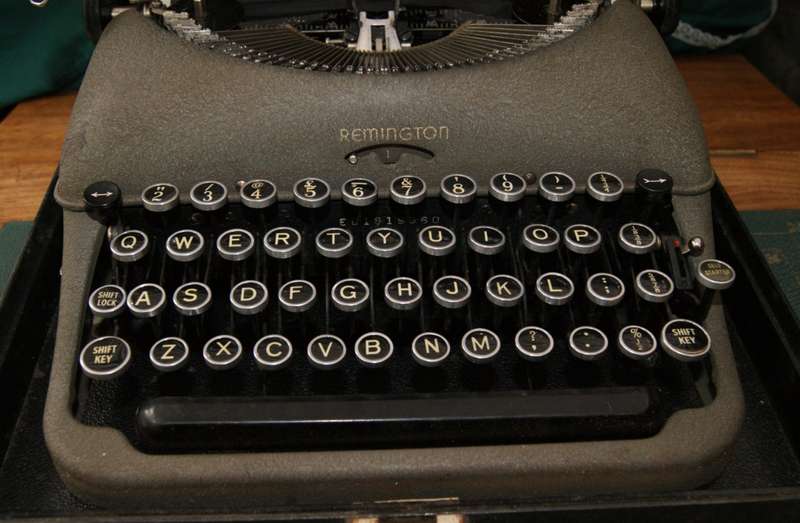 Vintage Remington Rand Typewriter