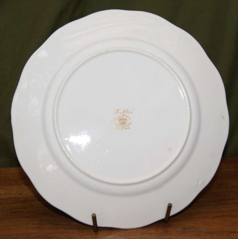Royal Albert `Trellis` Trio (5 available, price per trio)