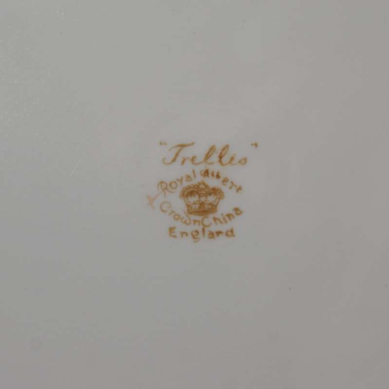 Royal Albert `Trellis` Trio (5 available, price per trio)