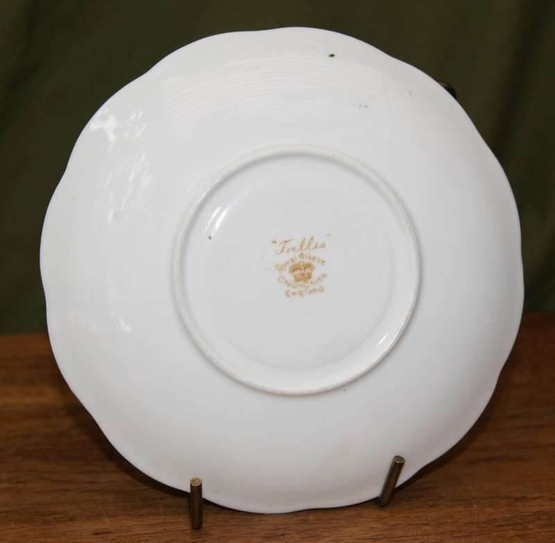 Royal Albert `Trellis` Trio (5 available, price per trio)
