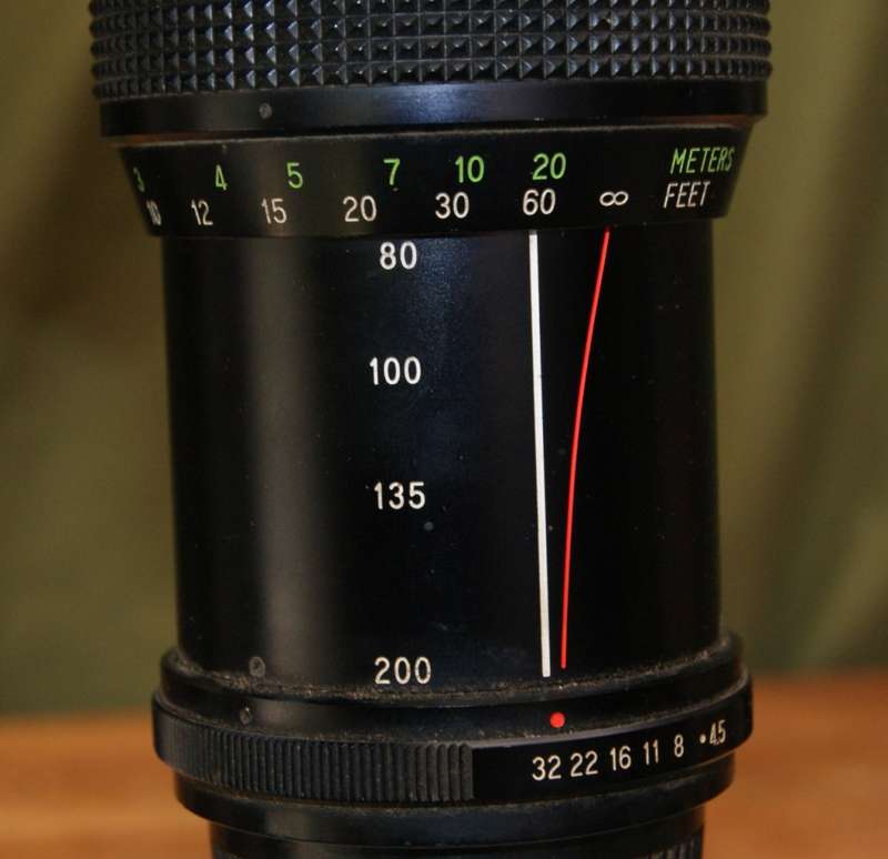 Vivitar 80-200mm 1:4.5mc 300m 58mm Lens