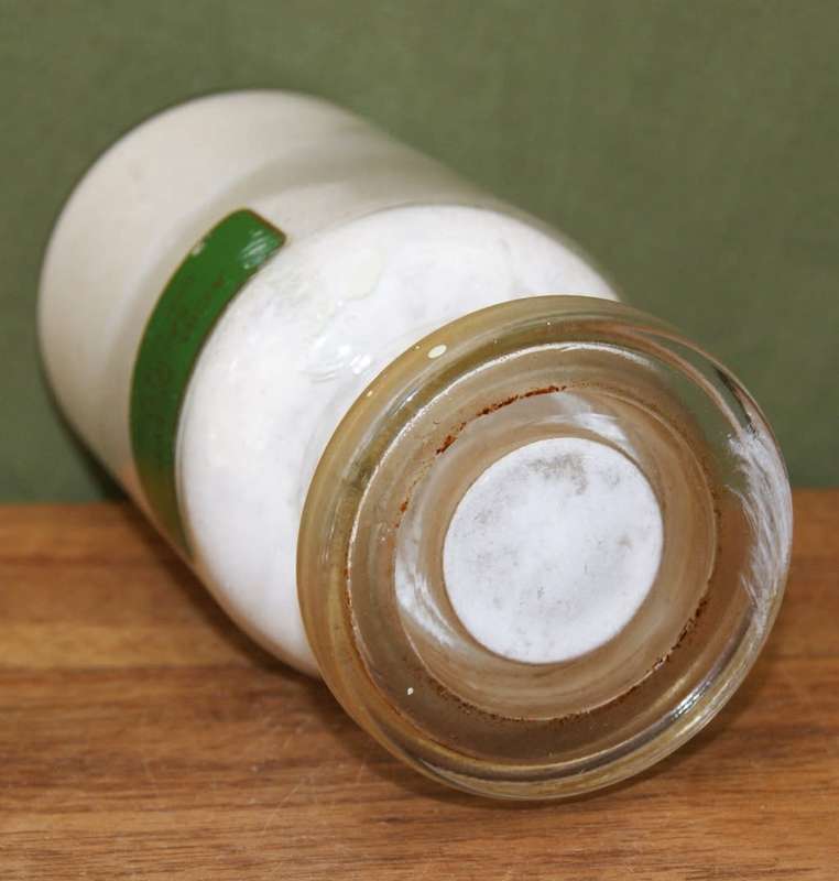 Acid. Acetyl Salicyl Dose 5-15 Grains (Asprin) in Scientific Jar