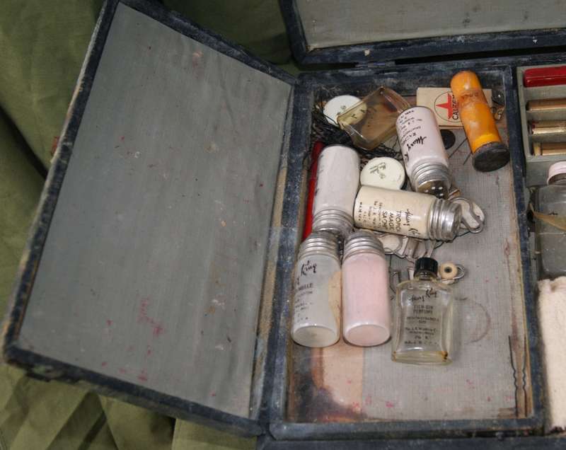 Mary King Make Up Salesman Samples Briefcase