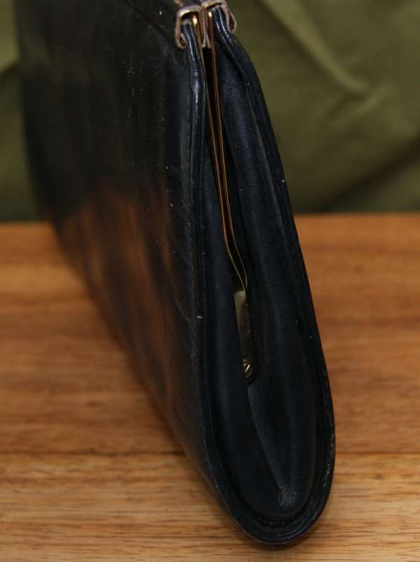 Vintage Pointer Genuine Leather Clutch Bag
