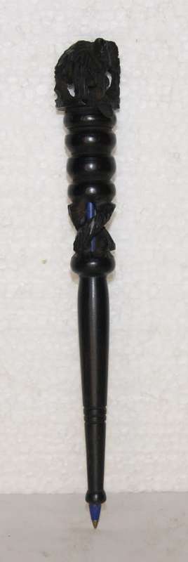 Hand Carved Ebony Pen with Elephant Atop @@@ CCCRRRAAAZZZYYY R1 START