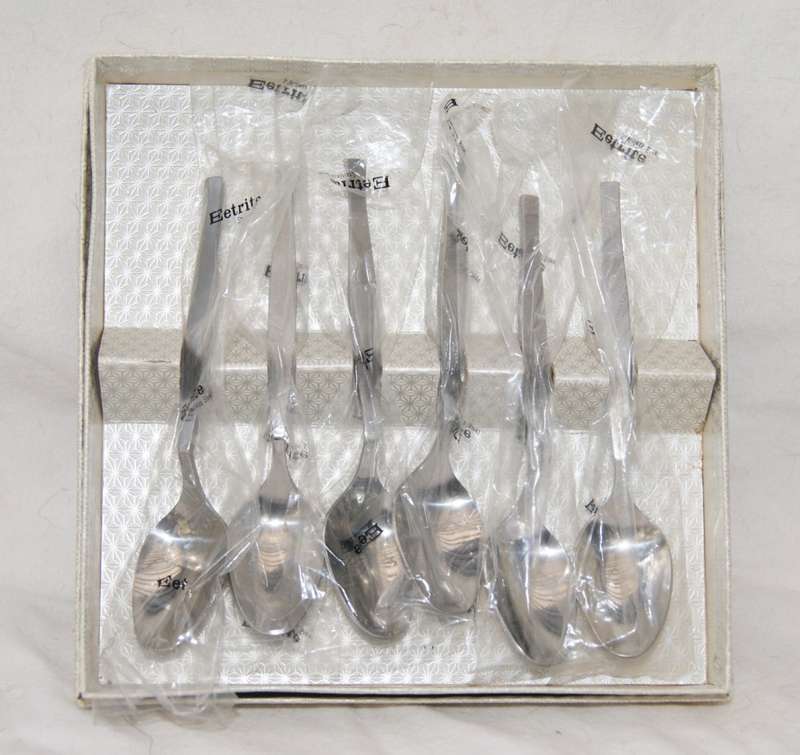 Set of 6 Eetrite `Valiant` Teaspoons (2 available, bid per box)