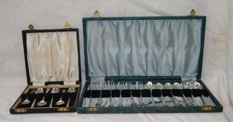 Angora Plate EPNS 19 Pce Tea, Coffee and Cake Set with FREE Cake Lifter Included