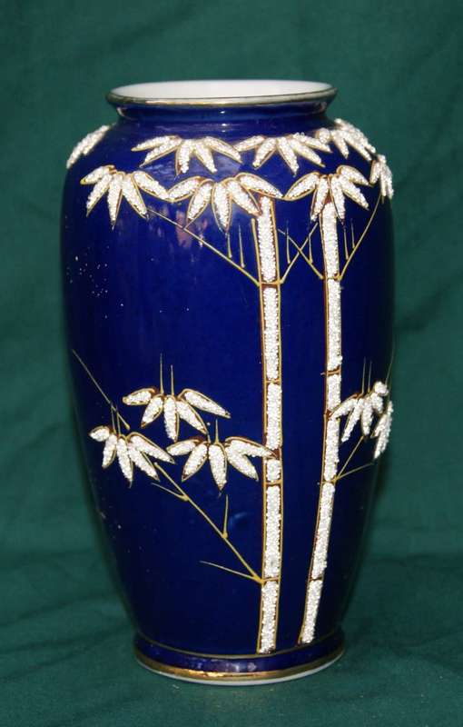 Comtesse Cobalt Blue Vase with Bamboo