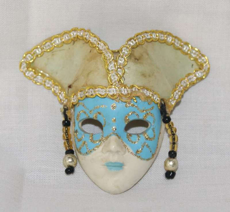 Masked Lady Magnet