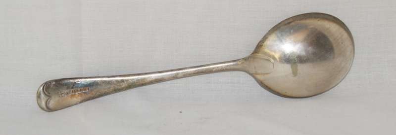 EPNS A1 Plate Serving Spoon (1 of 3)