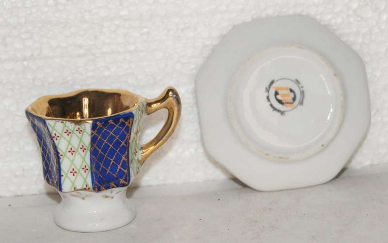 Limoges Demitasse Duo @@@ CCCRRRAAAZZZYYY R1 START