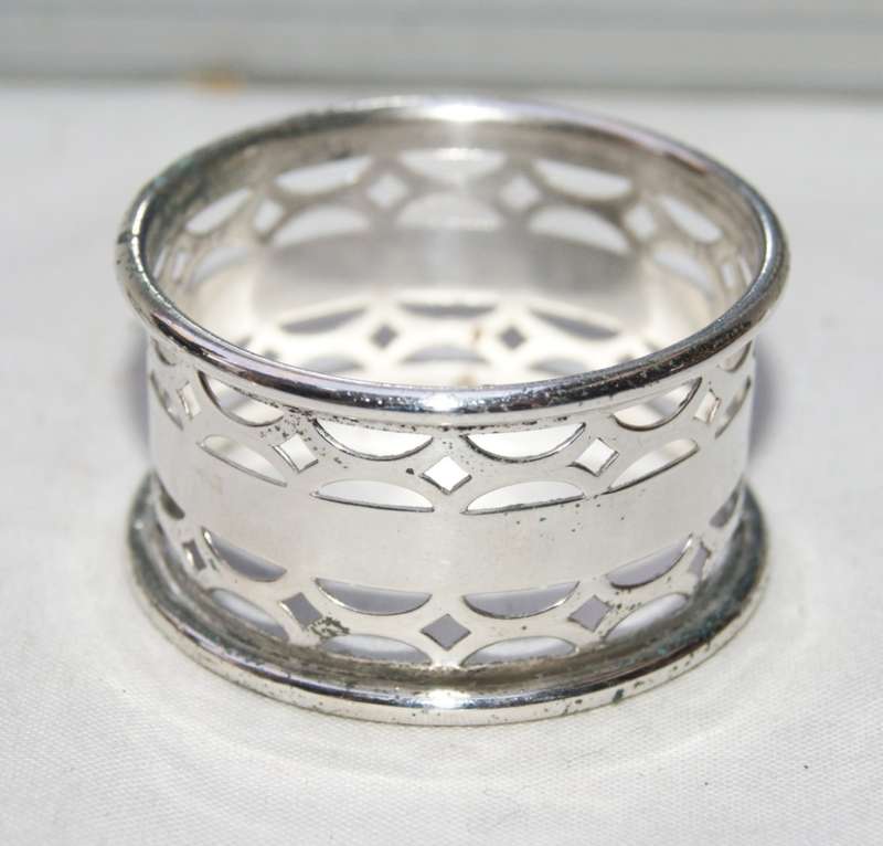 Box of 6 Assorted Serviette Rings Silver Plated