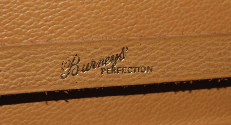 Burneys Perfection Leather Cigarette Case