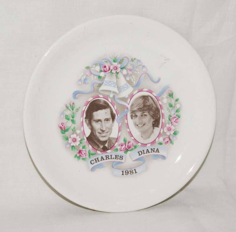 Charles and Diana 1981 Commemorative Plate