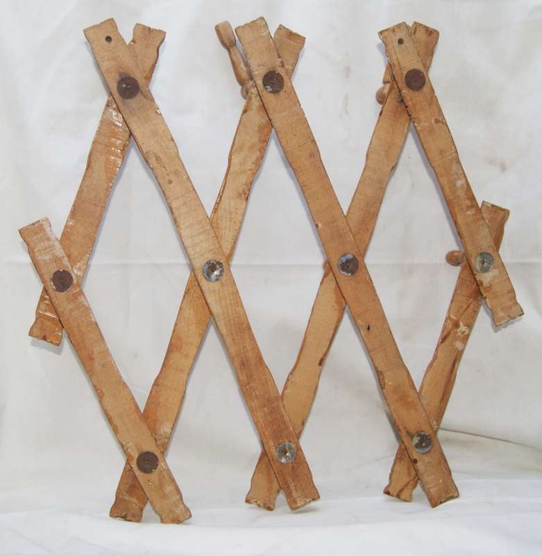 Vintage Extendable Wall Hanging Coat and Hat Rack