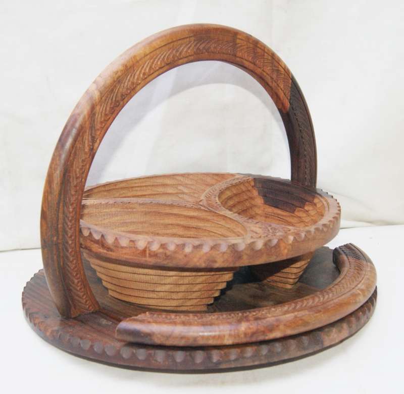 Magnificent Hand Carved 3D Folding Snack Bowl with Handle