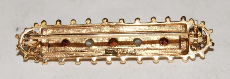 Vintage 9ct Gold Pearl and Garnet Brooch Marked Zeeta Valued at R10220