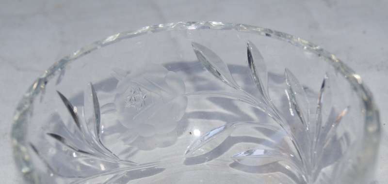 Small Rosecut Crystal Bowl in Excellent Condition