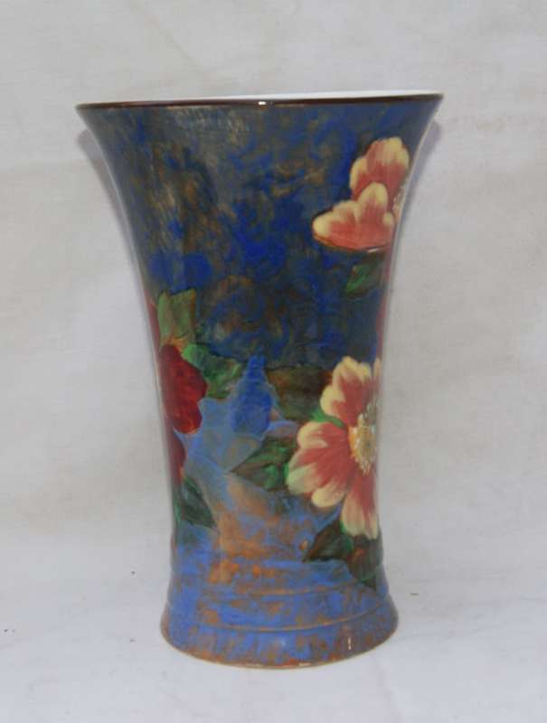 Royal Doulton D6227 "Wild Roses" Large Vase