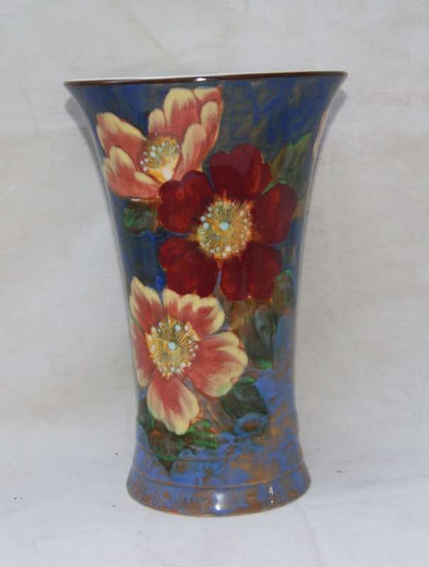 Royal Doulton D6227 "Wild Roses" Large Vase