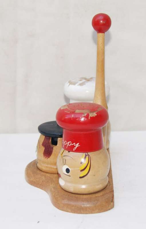 Retro Wooden Condiment Set