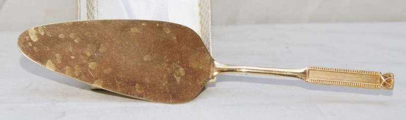 Eetrite 24ct Gold Plated Cake Lifter