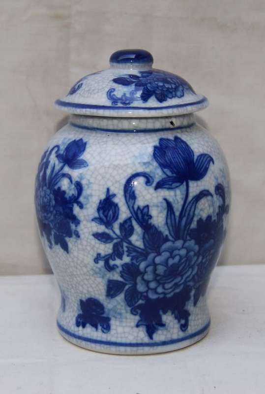 Vintage Crackle Glaze Flow Blue Ginger Jar