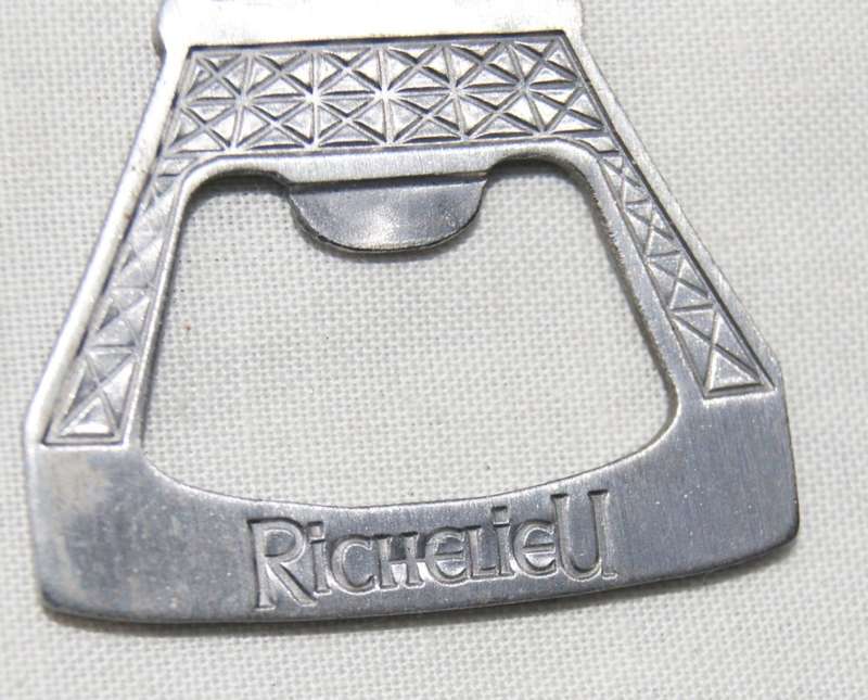 Richelieu Eiffel Tower Bottle Opener Keyring (4 available, bid per keyring)