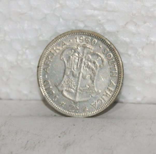 1960 Silver Florin (2 Shilling) (11g)  @@@ R1 START