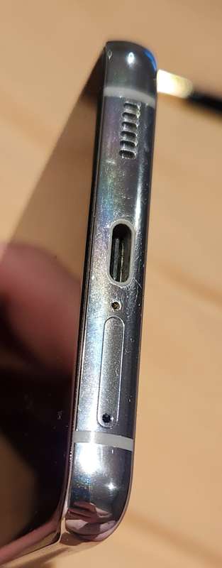 Almost as new Samsung 21 Ultra silver + free cover