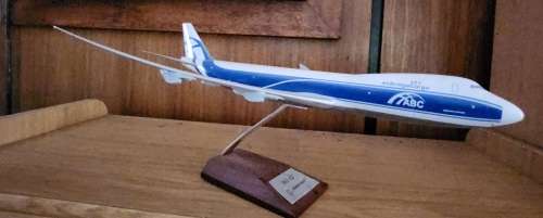 Highly collectable but in poor shape aeroplane models - need tlc