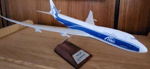 Highly collectable but in poor shape aeroplane models - need tlc
