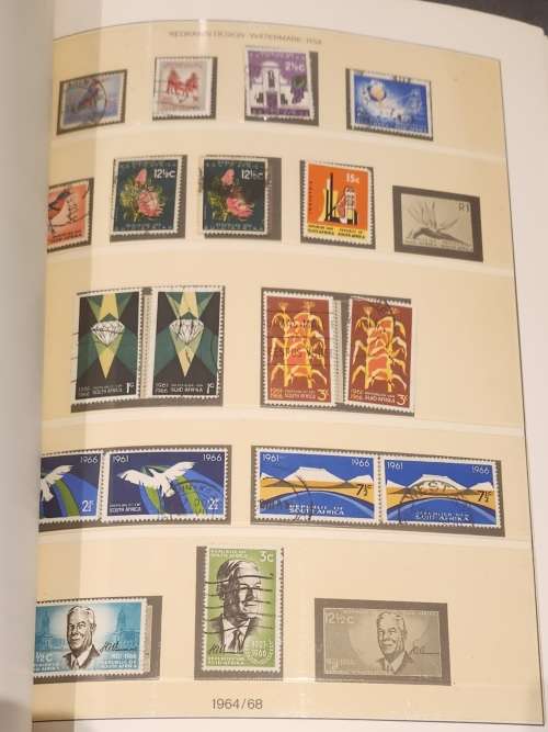 South African stamp album 1961-1985 almost complete