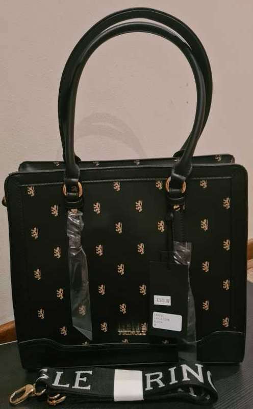 Brand new authentic luxury Polo set with a free purse included