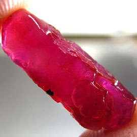 10.04ct ROUGH PINKISH RED NATURAL RUBY