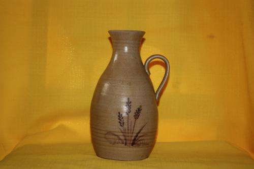 Beautifull pottery vase.