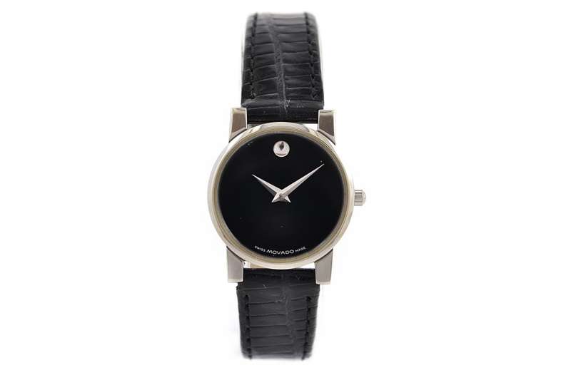 Vintage Movado Museum Stainless Steel Quartz Petite Ladies Watch 1119