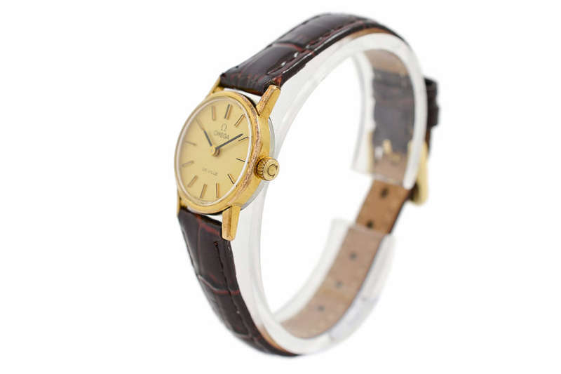 Vintage Omega De Ville Cal.625 Manual Wind Gold Plated Ladies Watch 1529